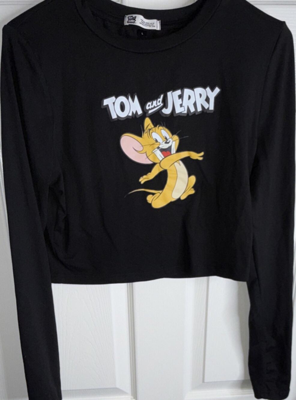 Tom and Jerry Jerry Black Graphic Print Cropped Crew Neck Long Sleeve Top L